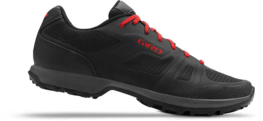 Cykelskor Giro Gauge svart/röd