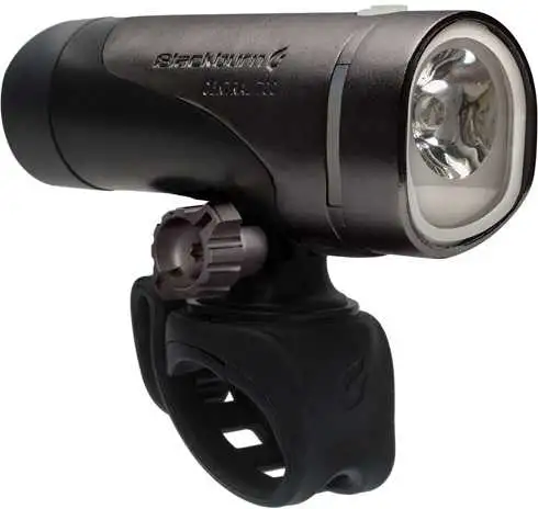 Framlampa Blackburn Central 700 laddningsbar