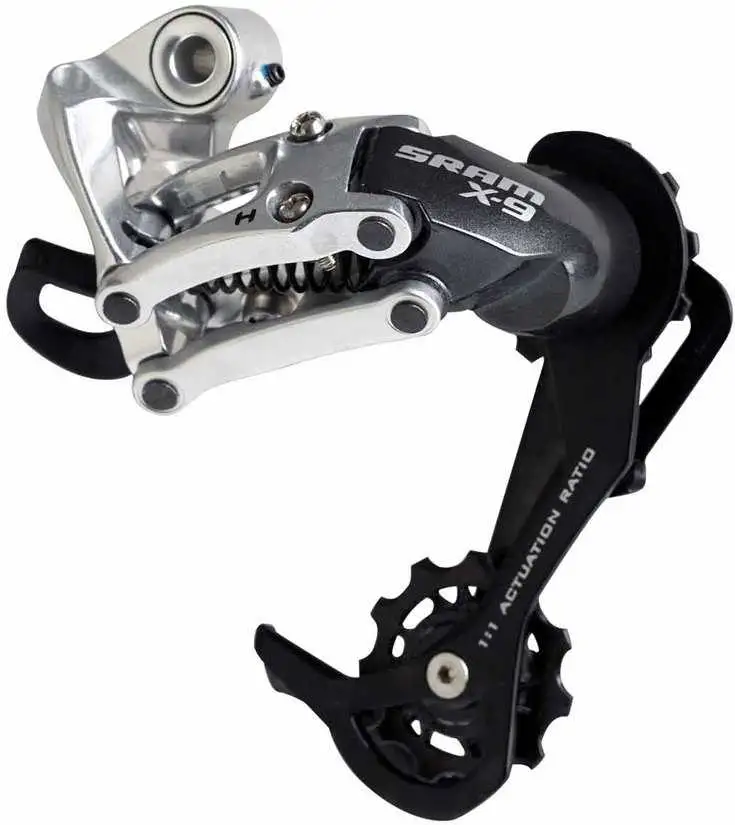 Bakväxel SRAM X9, 8/9 växlar, medium cage, silver