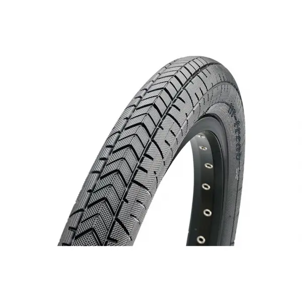 Styvt däck Maxxis M-tread
