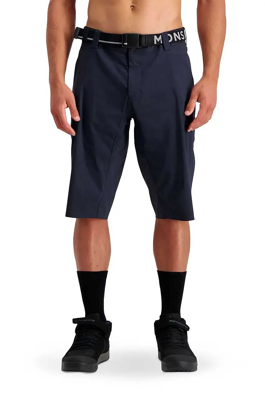 Baggy Shorts Mons Royal Wool Virage svart