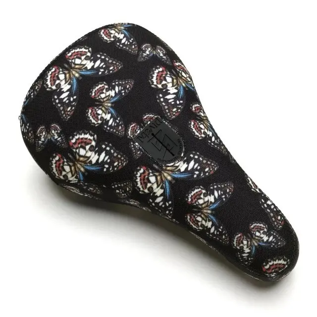 Vridbar sadel Stranger Butterfly Fat padded