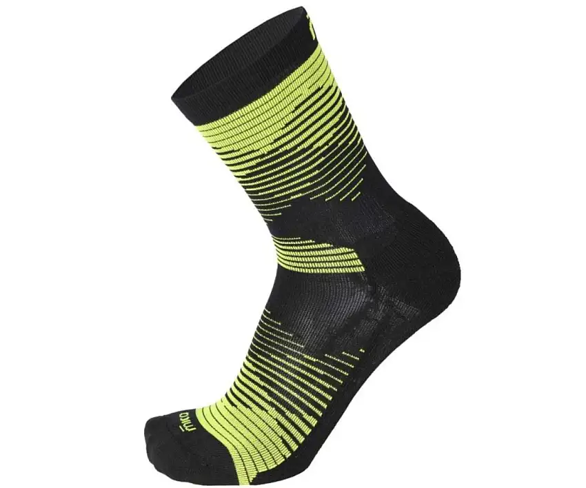 Mico Lightweight Extra Dry Run Crew Socks Black/Yellow unisex