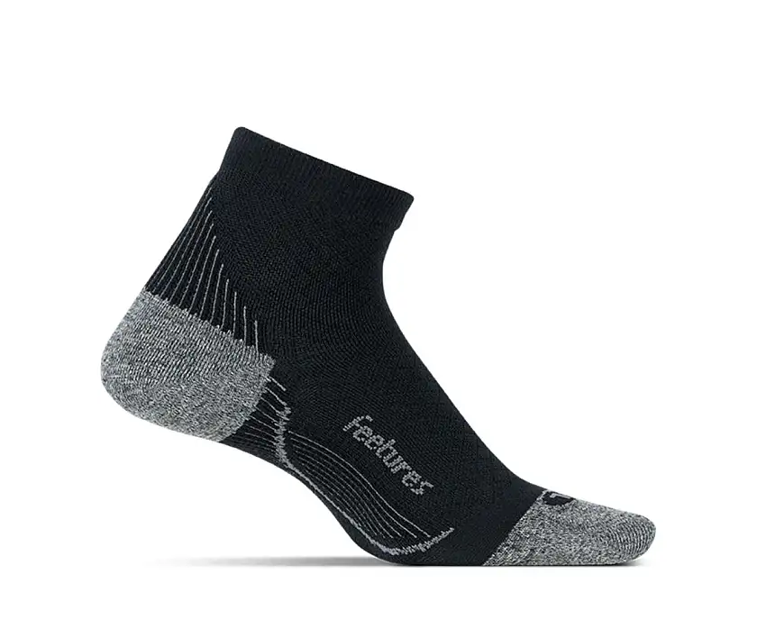 Feetures Löparstrumpor Plantar Fasciitis Ultra Light Quarter unisex Black
