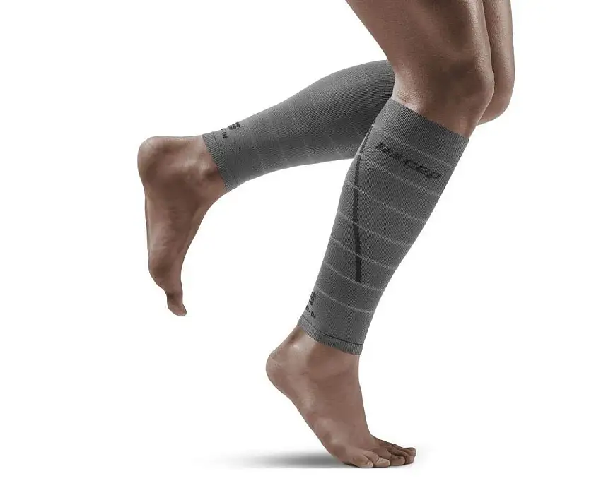 Cep Löparstrumpor Reflective Compression Calf Sleeves herr Grey