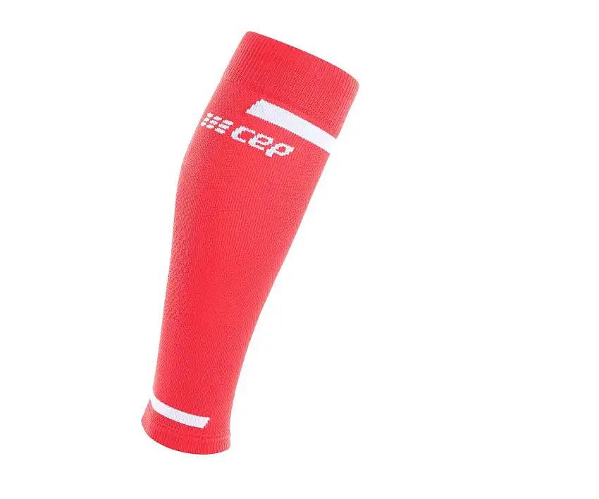Cep Löparstrumpor The Run Compression Calf Sleeves V4 dam Pink
