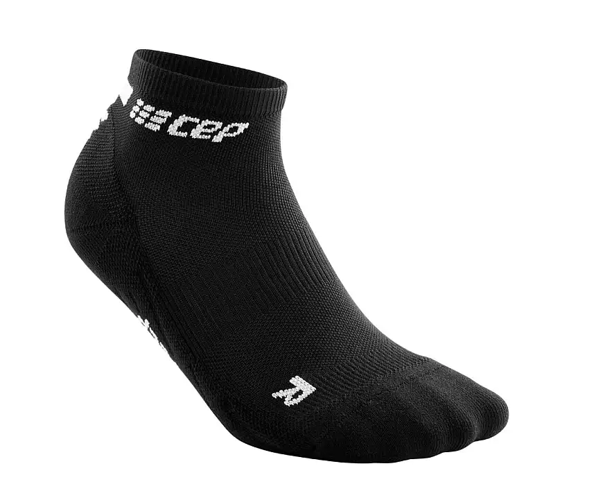Cep Löparstrumpor The Run Socks Low Cut V4 herr Black