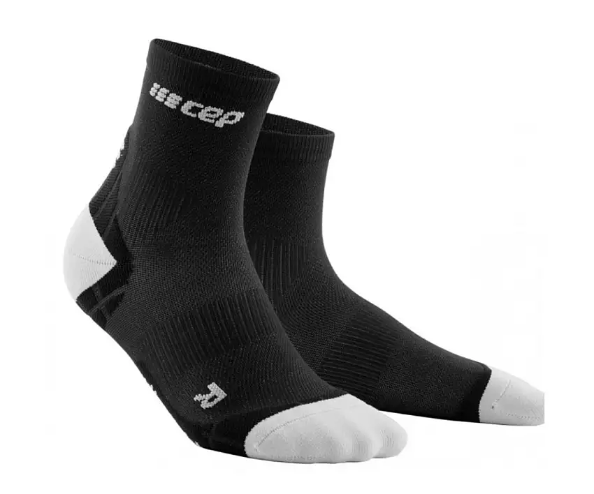 Cep Löparstrumpor Ultralight Short Socks dam Black/Light Grey