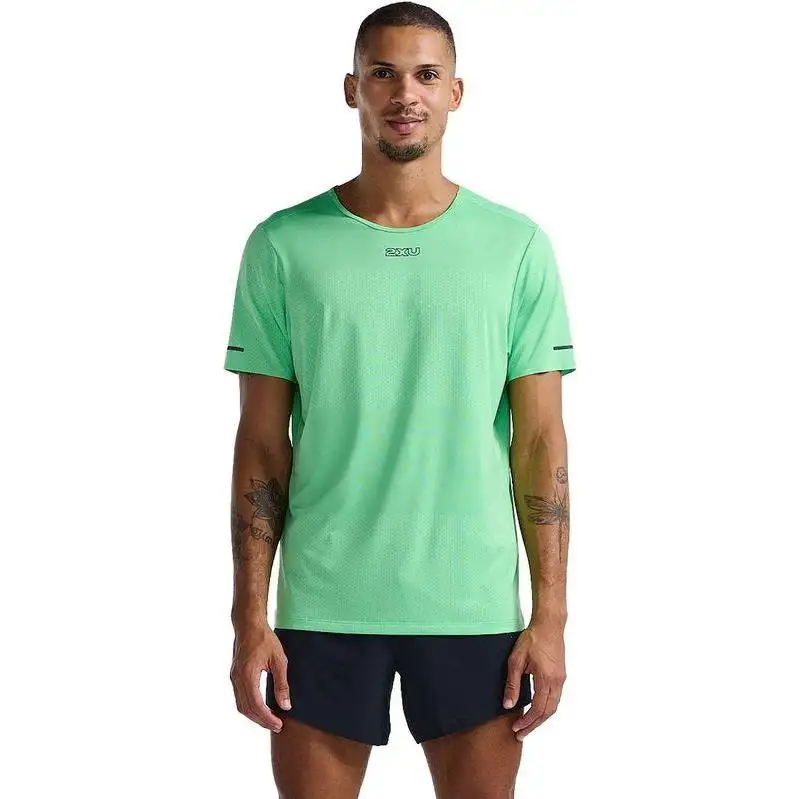 Löpartröja 2XU Light Speed Tech Tee Herr Spring Green/Black Reflective