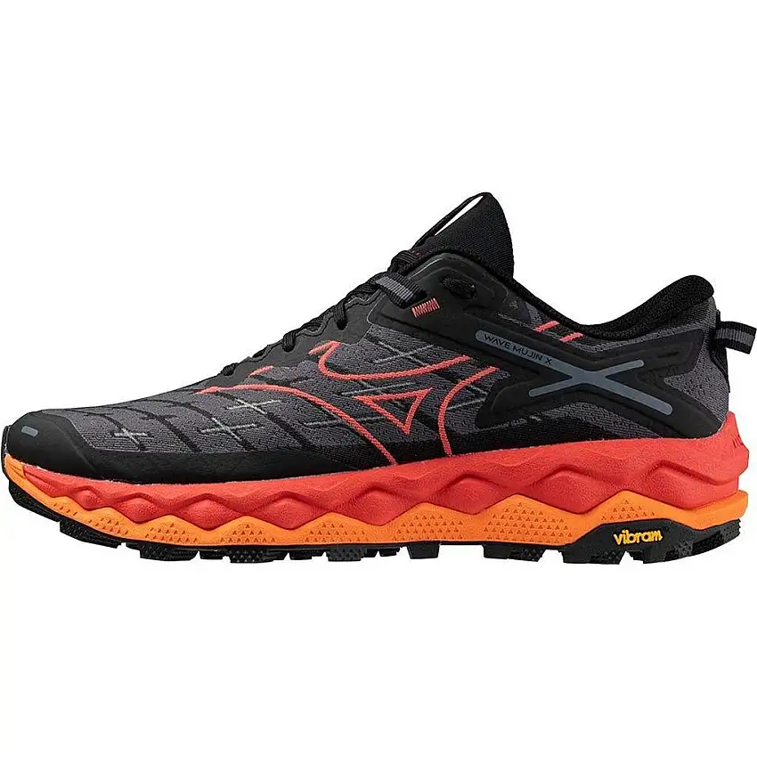 Löparskor Mizuno Wave Mujin 10 Herr Black/Cayenne/Nasturtium